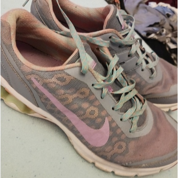 Nike REAX 10 Women's Blue/Pink/Cheetah Training & Running Shoes, Size 8.5 - Picture 1 of 6